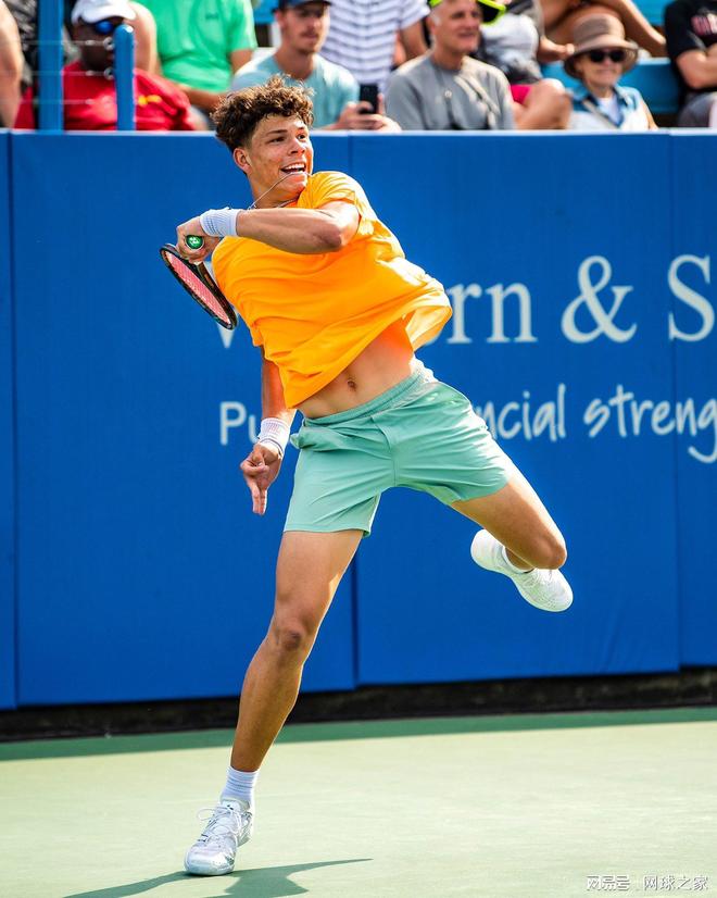 模板都在季 模板都在季